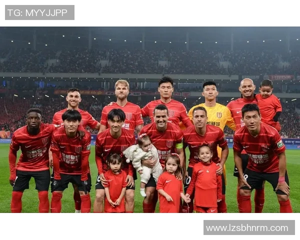 2017年中超精彩对决华夏幸福迎战广州富力的激烈较量回顾