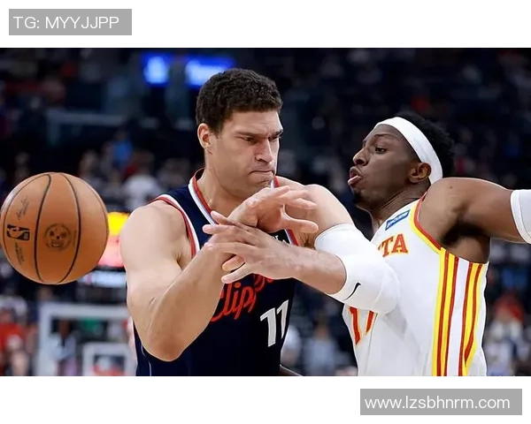 TA记者:虽然让保罗归队,但快船司理职位安定且行将续约